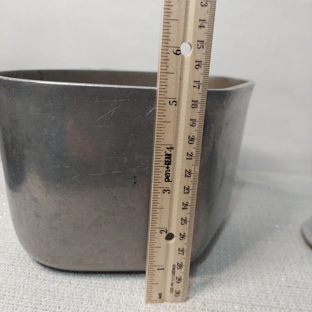 Vintage Cast-Rite Ware Cast Aluminum Pot with Lid Triangular Heart‎ Shape Pan